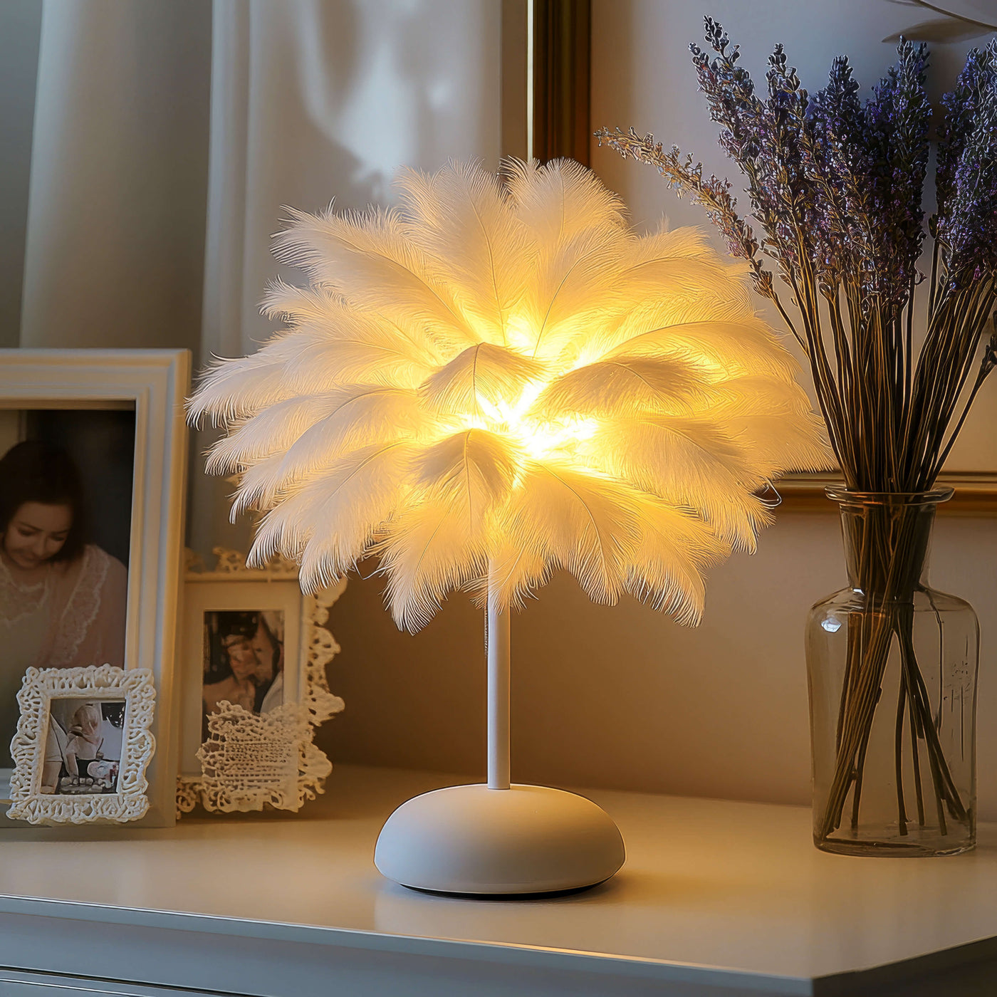 Feathered Fantasy Lamp 1