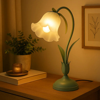Serene Floral Lamp 4
