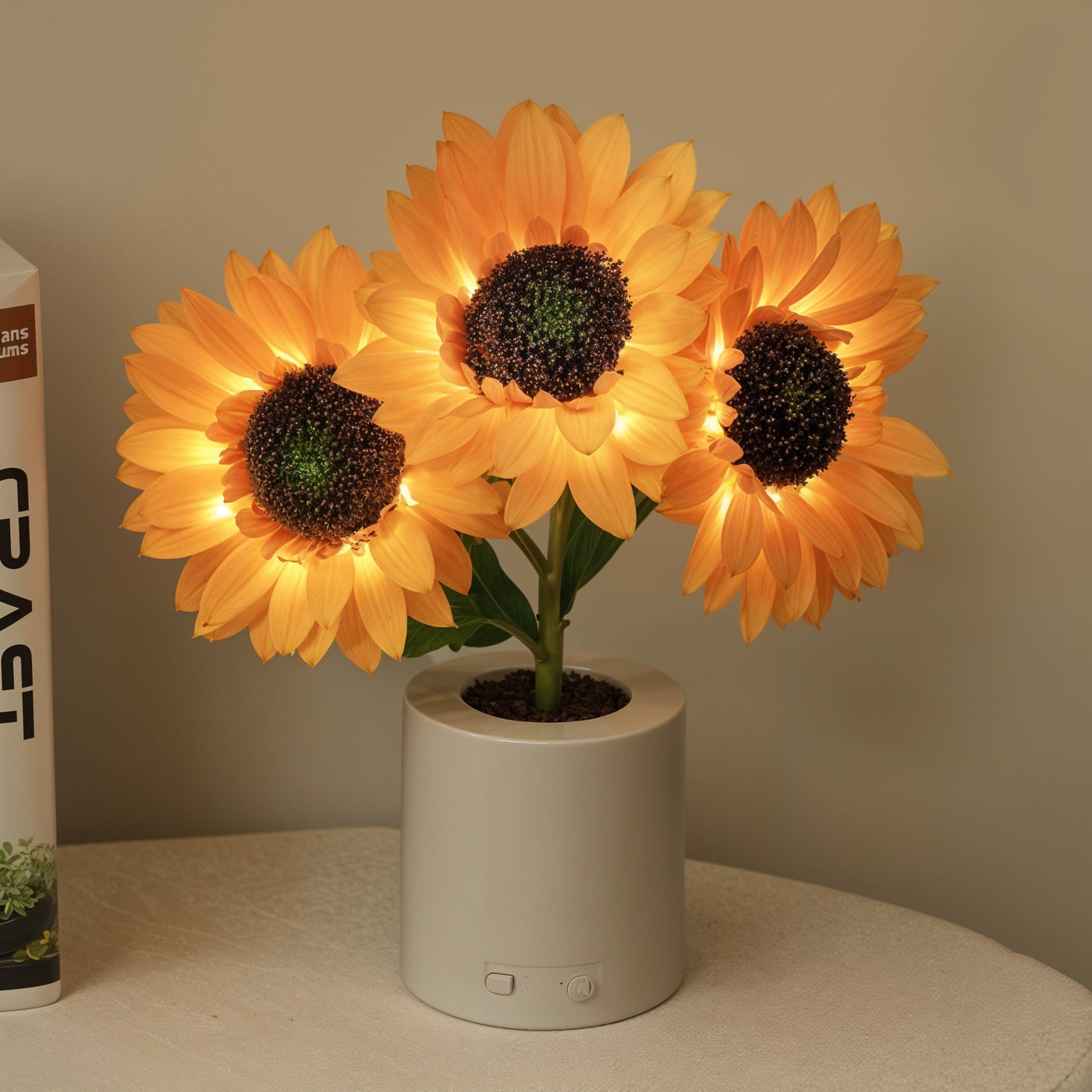 Shimmering Sunflower Lamp 3